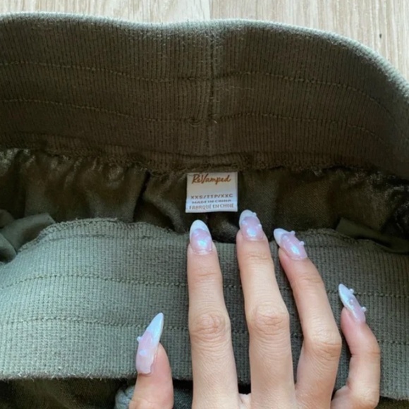 Green Cargo Jogger Pants - Picture 4 of 5